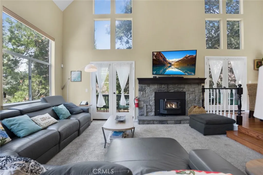 Additional image 7 of 163 S Grass Valley Rd, Lake Arrowhead, CA 92352
