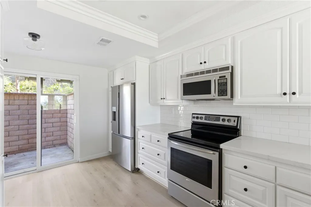Additional image 17 of 1095 Mesa Bluff Dr, Costa Mesa, CA 92627
