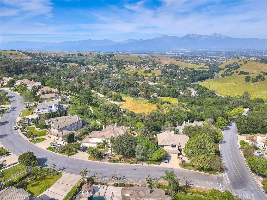 16049 Pinnacle Rd, Chino Hills, CA 91709