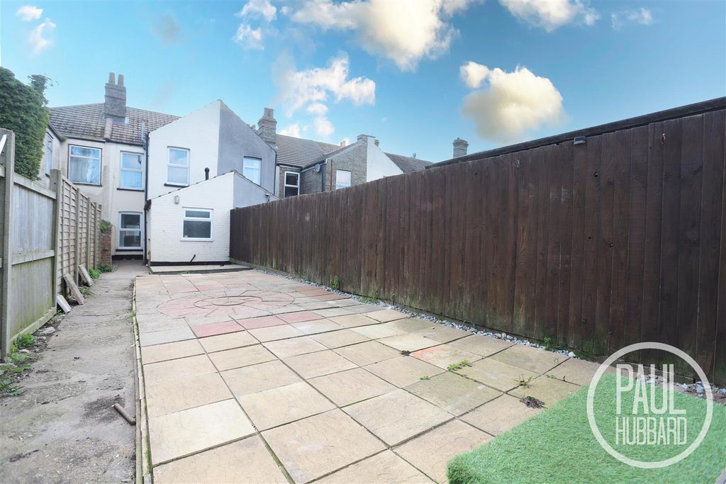 Additional image 9 of 3 bed terraced house to rentKimberley Road, Lowestoft NR33