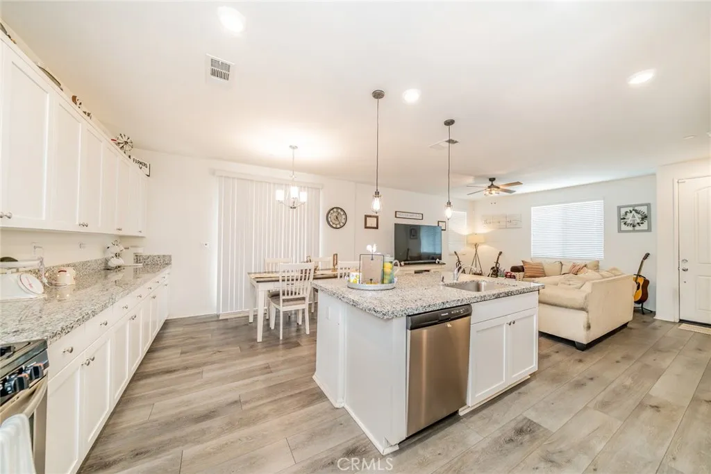 Additional image 65 of 2111 Lavender Lane, Colton, CA 92324