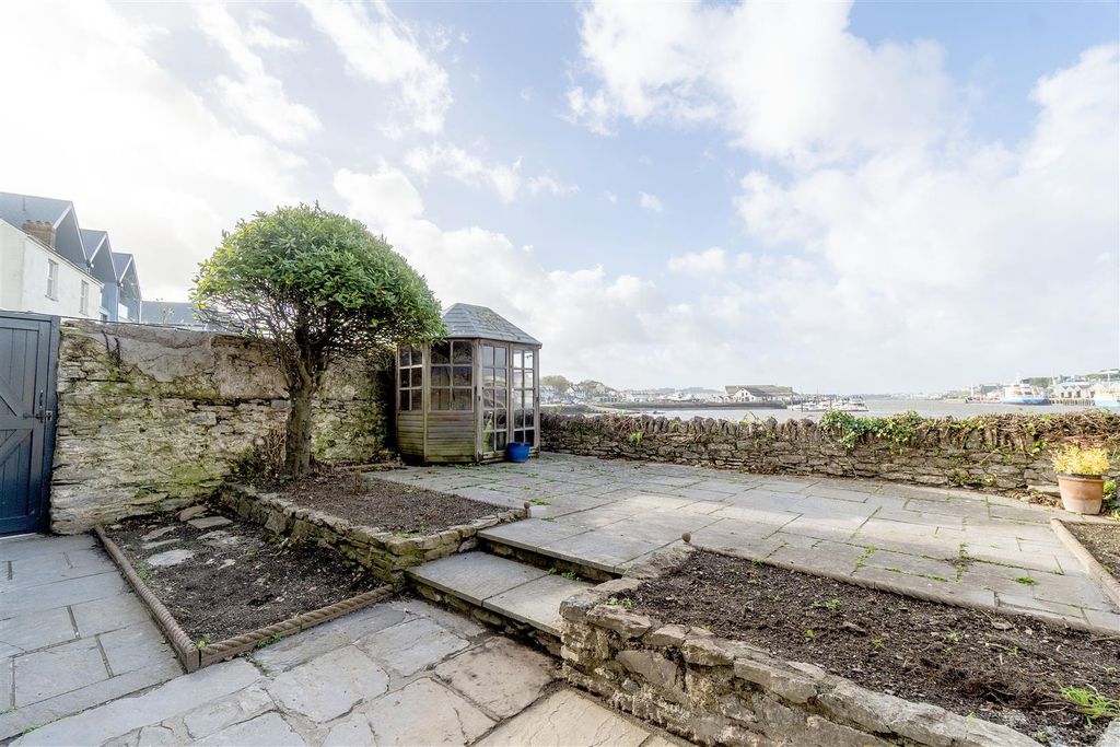 Additional image 4 of 4 bed property to rentMarine Road, Oreston, Plymouth PL9