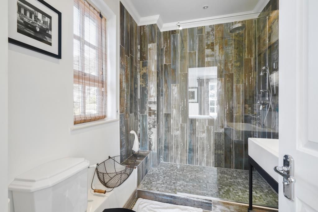 Additional image 9 of 6 bed detached house to rentManor House Drive, Burwood Park, Walton On Thames, Surrey KT12
