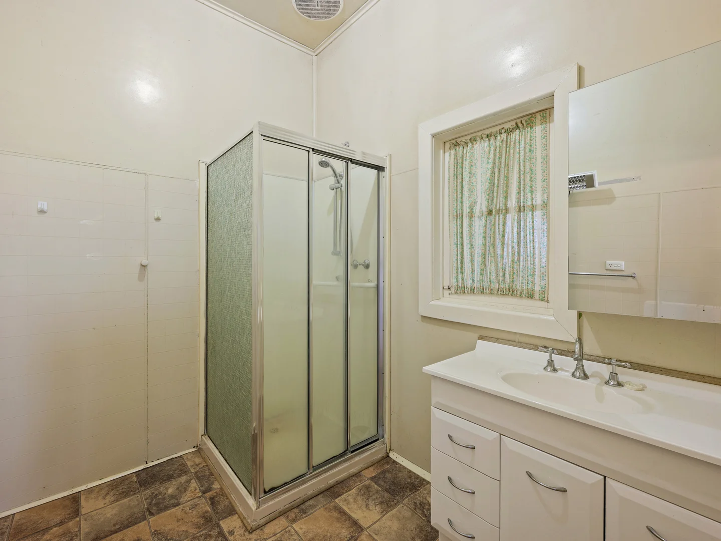 Additional image 7 of 37 Mansfield Road, Euroa VIC 3666