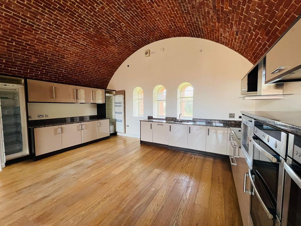 Additional image 7 of 3 bed terraced house for saleFreshwater, Isle Of Wight PO40