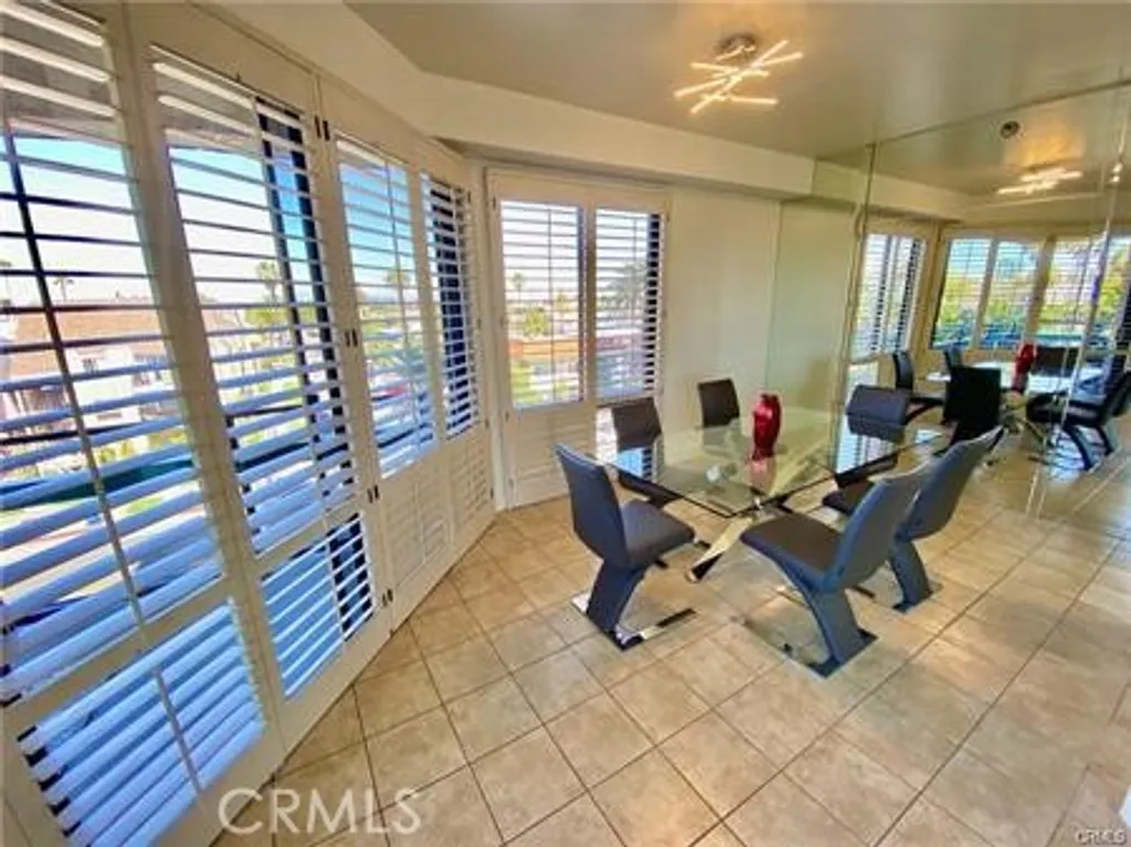 Additional image 12 of 1310 E Ocean Boulevard, Long Beach, CA 90802