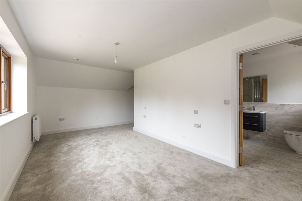 Additional image 11 of 4 bed detached house to rentRolling Fields View, Heathfield, East Sussex TN21