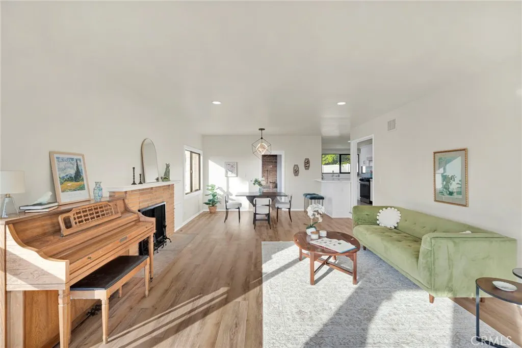 Additional image 63 of 195 Anita Drive, Pasadena, CA 91105