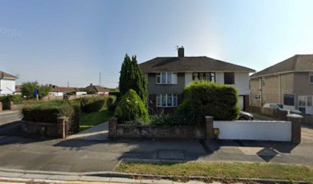 3 bed semi-detached house to rentLocking Road, Weston Super Mare BS22