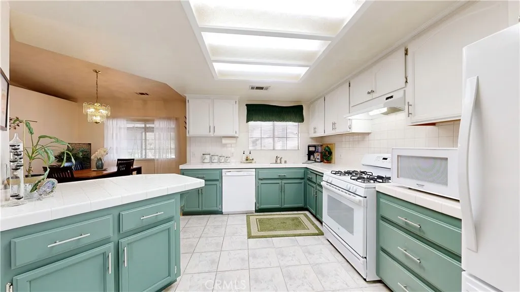 Additional image 33 of 15640 Lime St, Hesperia, CA 92345
