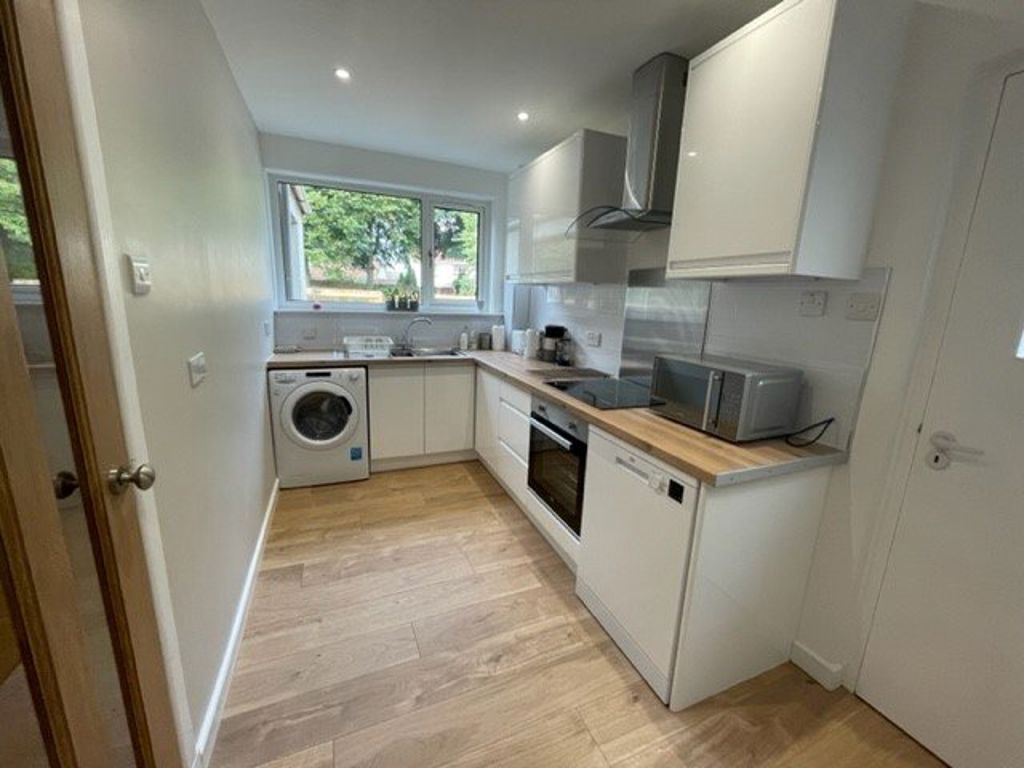 Additional image 4 of 2 bed semi-detached house to rentWinram Place, Fife KY16