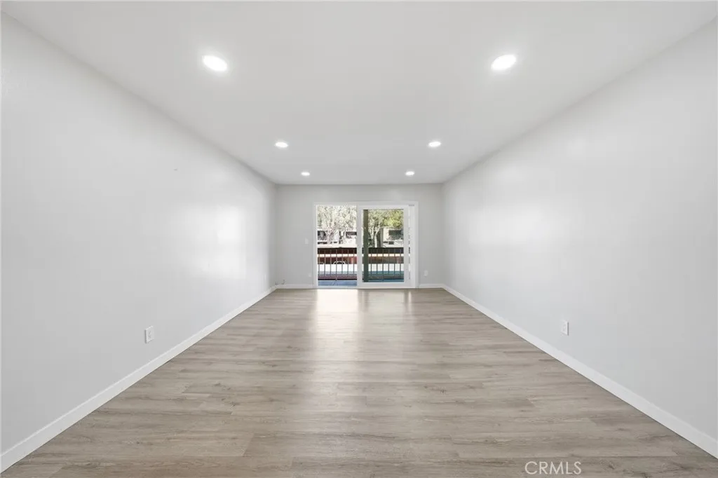 6600 Warner Ave Unit 205, Huntington Beach, CA 92647 photo 4
