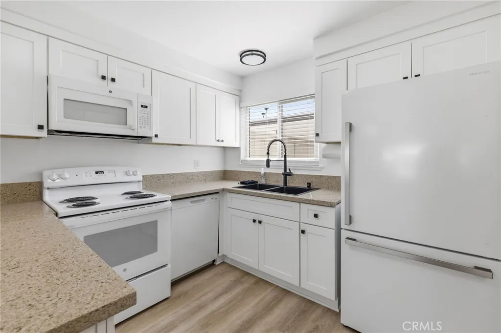 Additional image 34 of 1722 Mitchell Ave Unit 152, Tustin, CA 92780