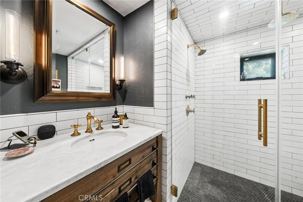 Additional image 40 of 15656 Iron Canyon Rd, Canyon Country, CA 91387