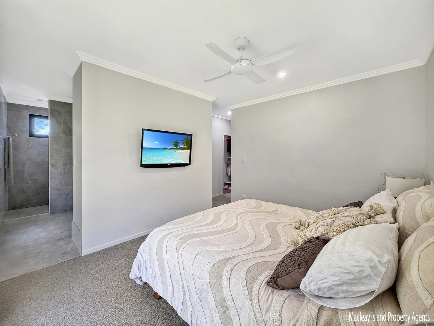 Additional image 19 of 14 Glen Street, Macleay Island QLD 4184