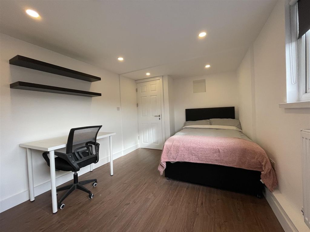 Additional image 10 of 2 bed flat to rentNinian Road, Cardiff CF23