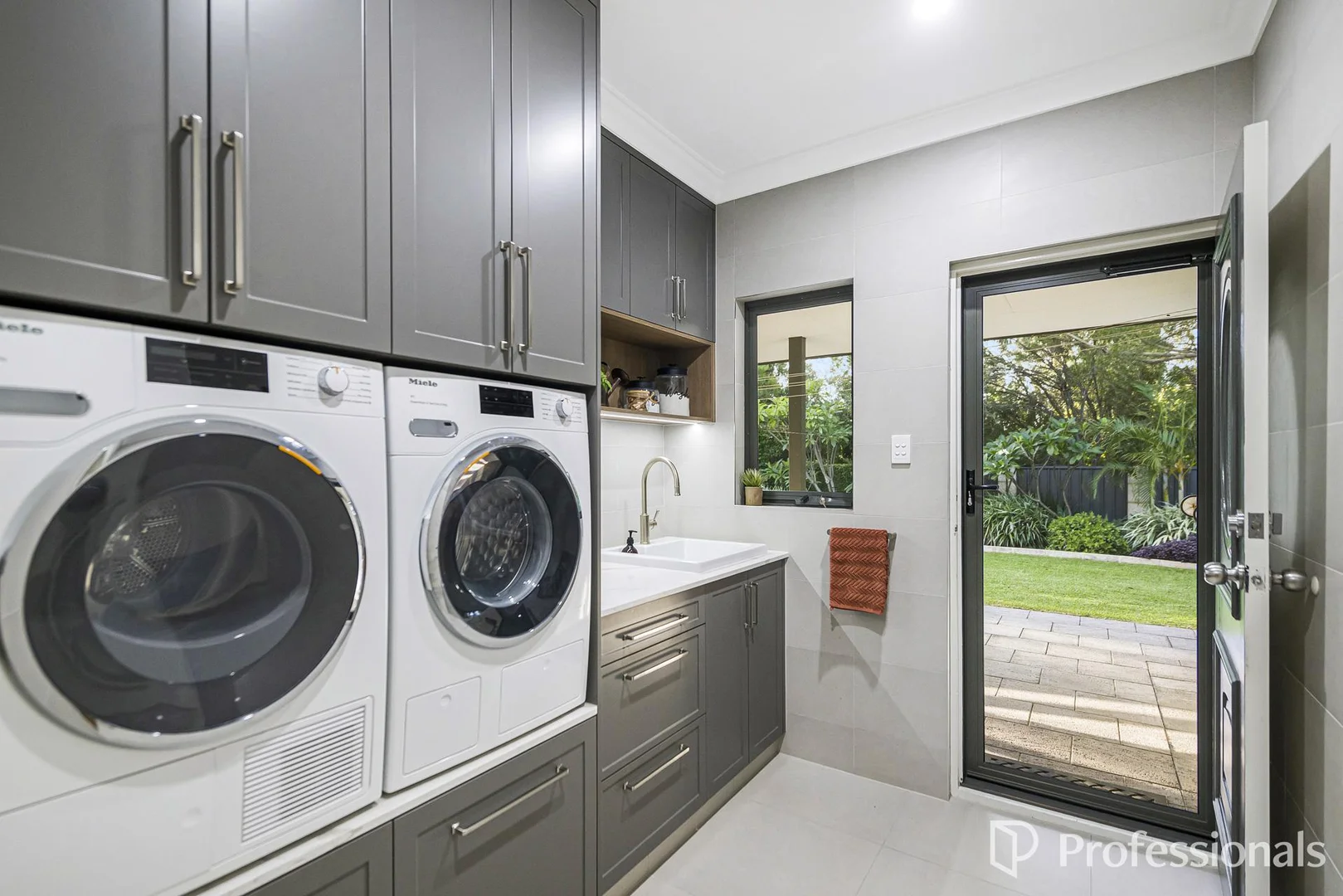 Additional image 16 of 178 Larsen Road, Byford WA 6122