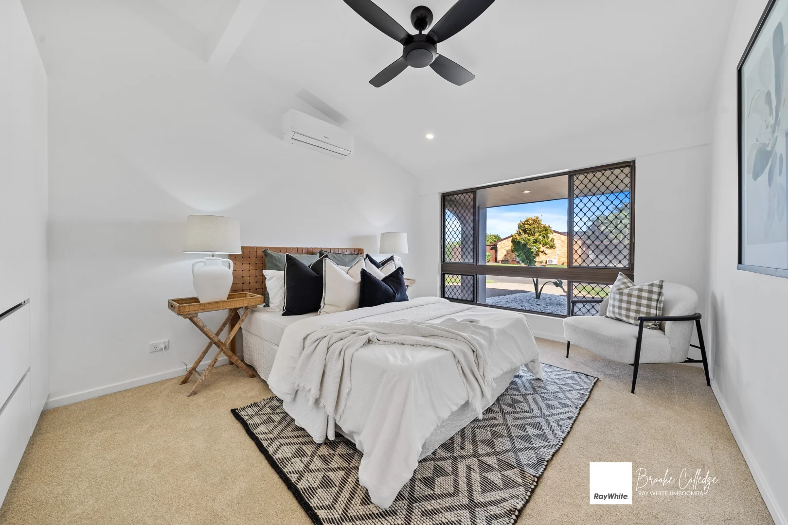 Additional image 9 of 15 Glendevon Crescent, Mount Warren Park QLD 4207