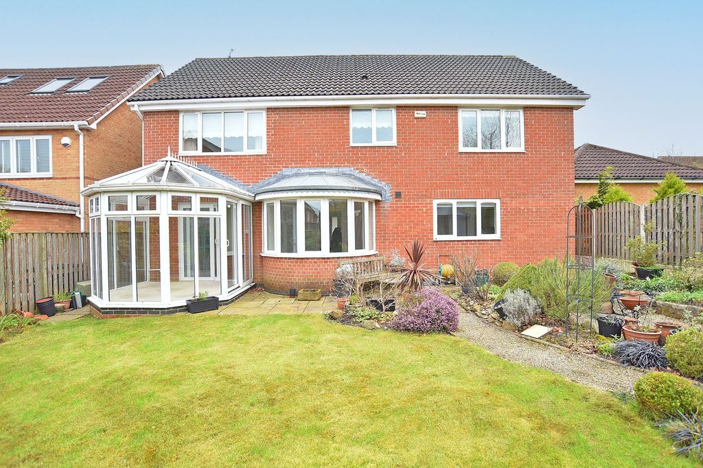 Additional image 20 of 5 bed detached house to rentBarnwell Crescent, Harrogate HG2
