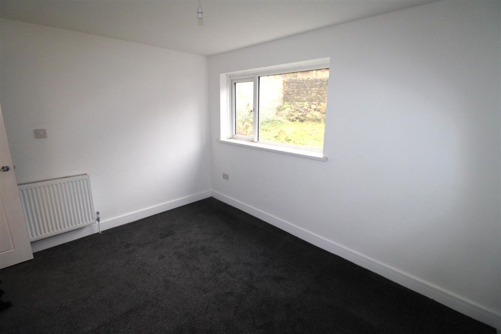 Additional image 12 of 3 bed semi-detached house to rentPenygraig Road Tonypandy, Tonypandy CF40