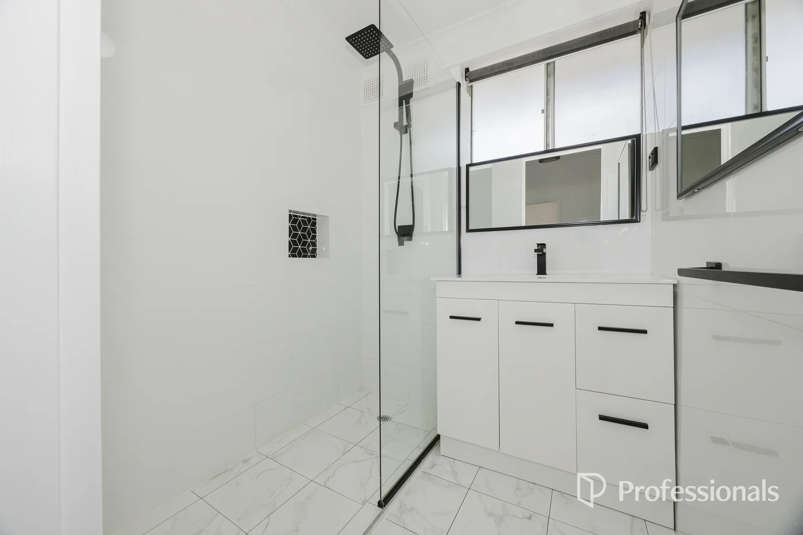 Additional image 15 of 24E Casserley Avenue, Girrawheen WA 6064