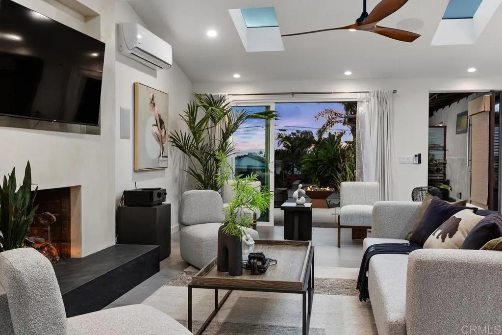 Additional image 13 of 803 Saxony Road, Encinitas, CA 92024