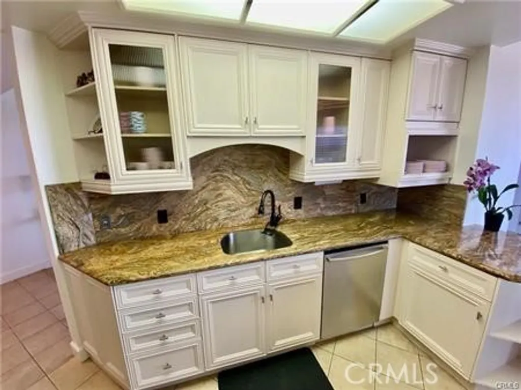 Additional image 27 of 1310 E Ocean Boulevard, Long Beach, CA 90802