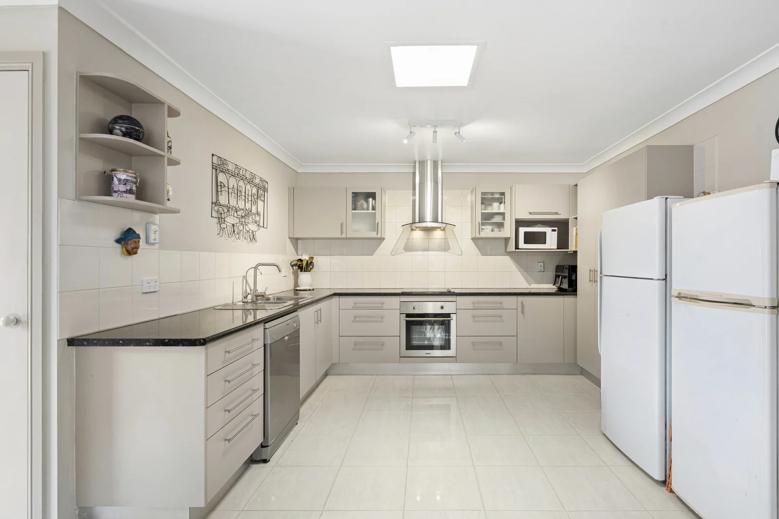 Additional image 4 of 2/7 Gardiners Place, Southport QLD 4215