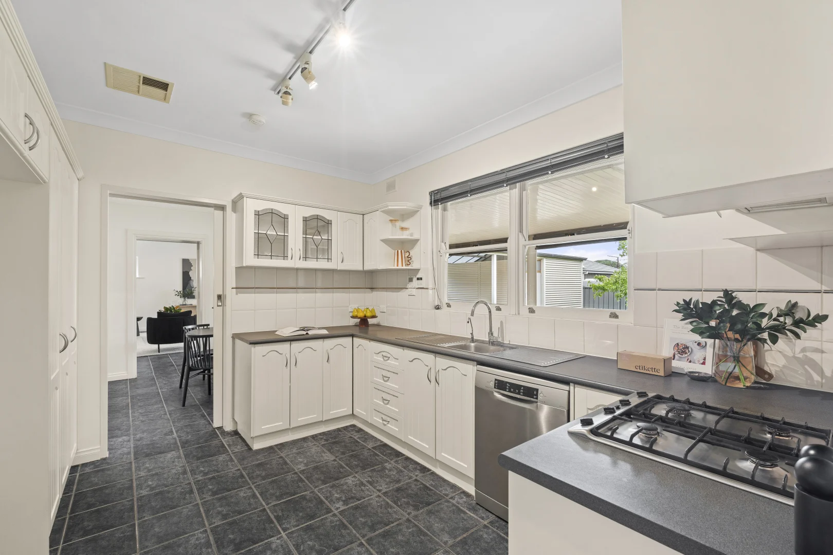 Additional image 2 of 16 Fairleys Road, Rostrevor SA 5073