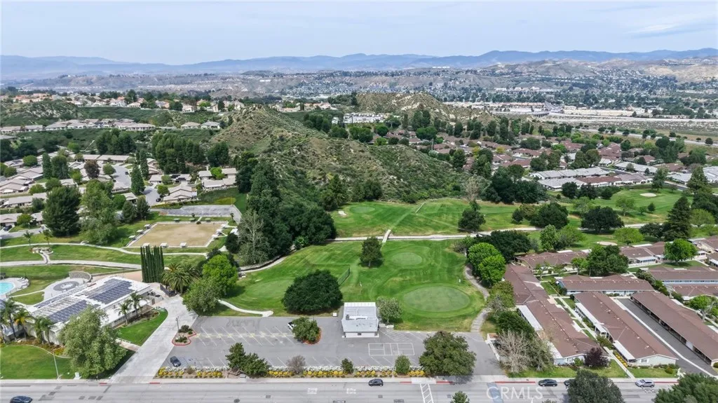 Additional image 37 of 19237 Avenue Of The Oaks Unit B, Newhall, CA 91321