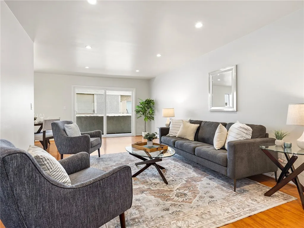 Additional image 17 of 5412 Lindley Avenue Unit 108, Encino, CA 91316