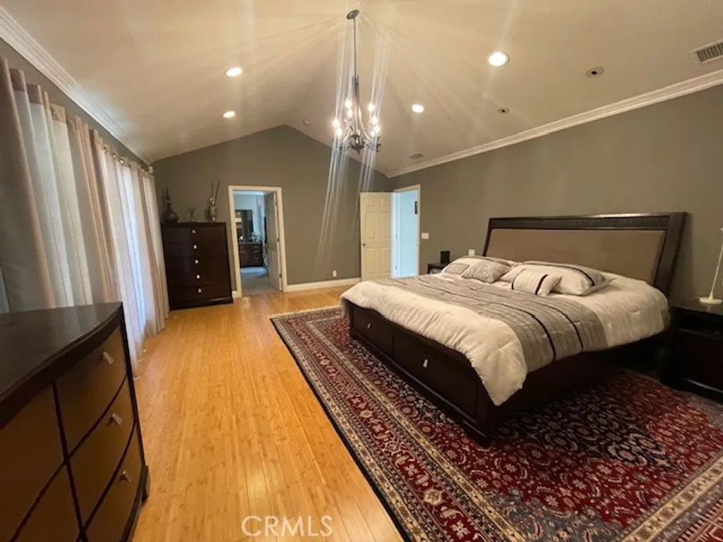 Additional image 24 of 10066 Golden Oaks Ave, Tujunga, CA 91042
