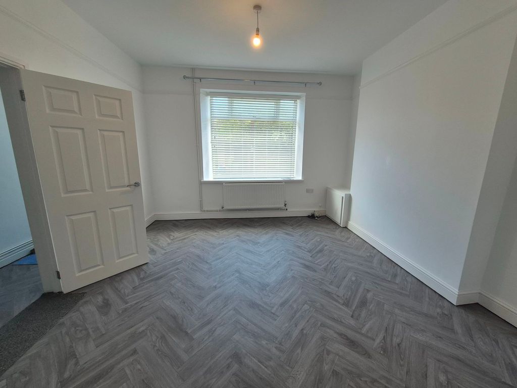 Additional image 7 of 3 bed terraced house to rentJohn Street, Pontypool NP4