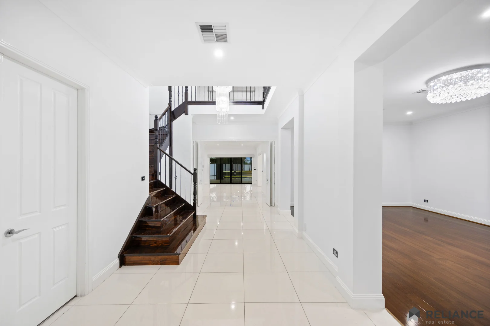 Additional image 3 of 8 Hanson Court, Taylors Lakes VIC 3038