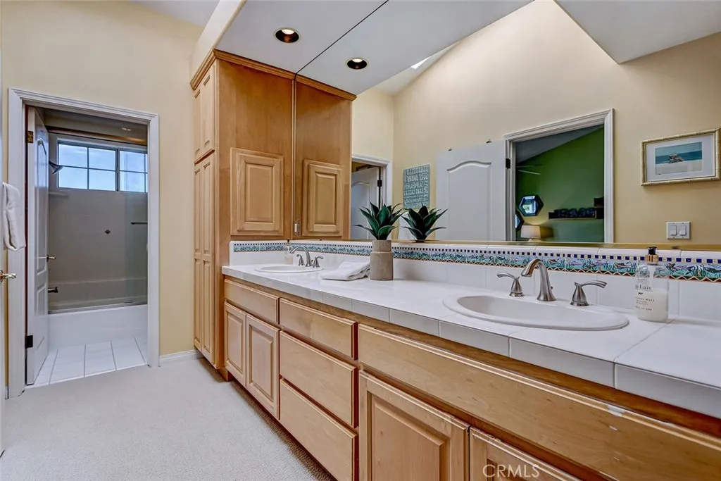 Additional image 48 of 2101 Lynngrove Dr, Manhattan Beach, CA 90266