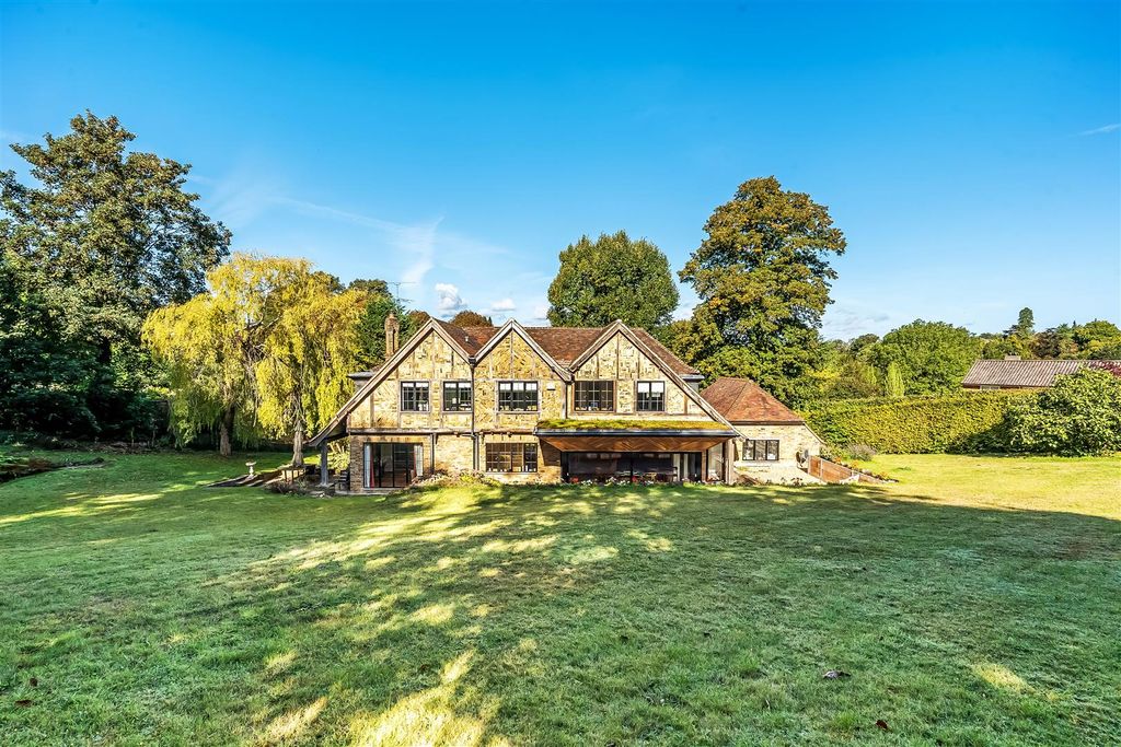 Additional image 39 of 5 bed detached house to rentGarden Close, Leatherhead KT22