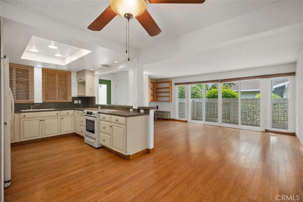 Additional image 16 of 723 Avenida Majorca, Laguna Woods, CA 92637