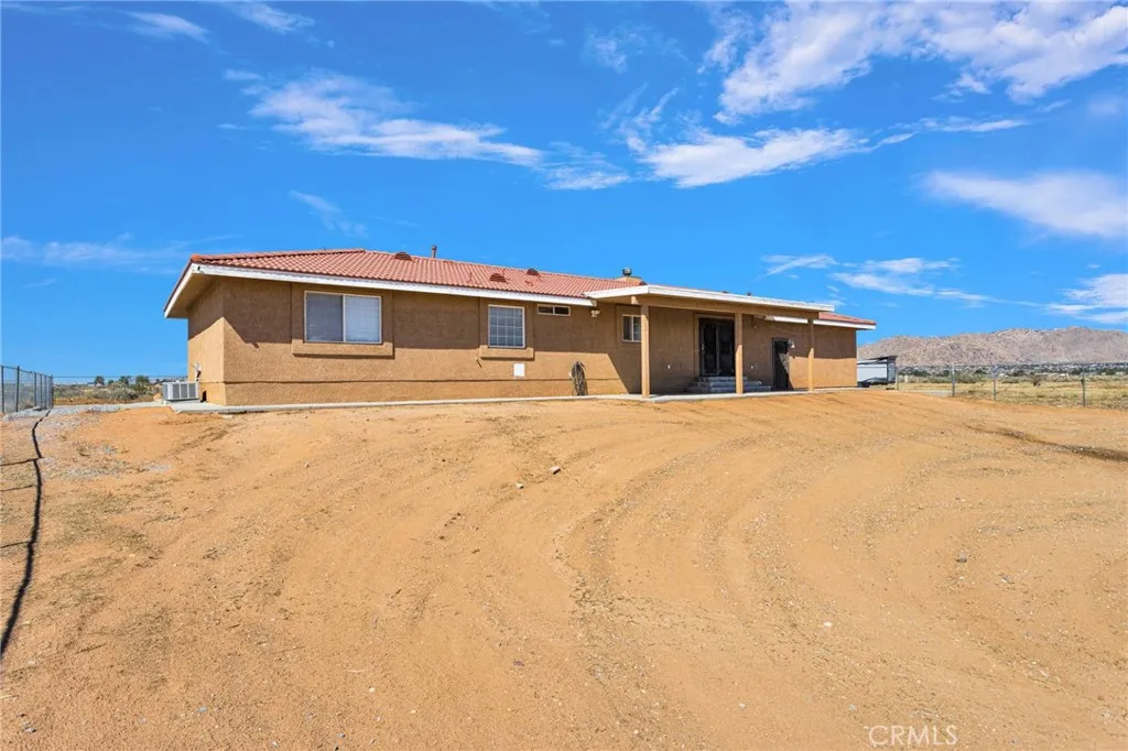 Additional image 36 of 21237 South Road, Apple Valley, CA 92307