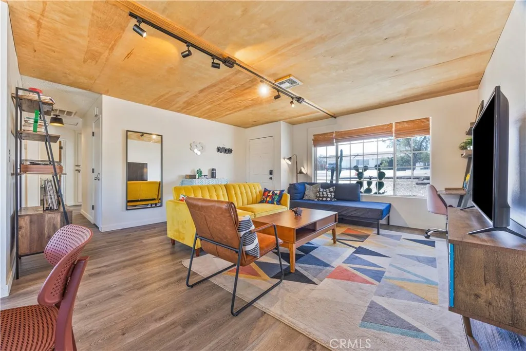 Additional image 25 of 6123 Scenic Dr, Joshua Tree, CA 92252