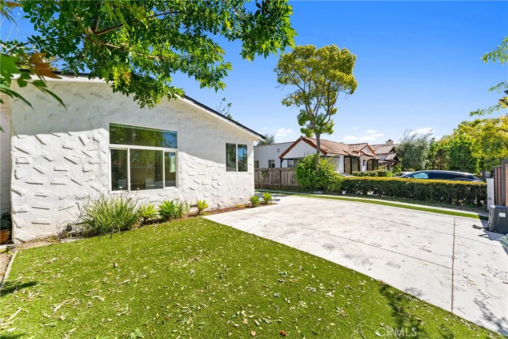 Additional image 59 of 2216 Veteran Avenue, Los Angeles, CA 90064
