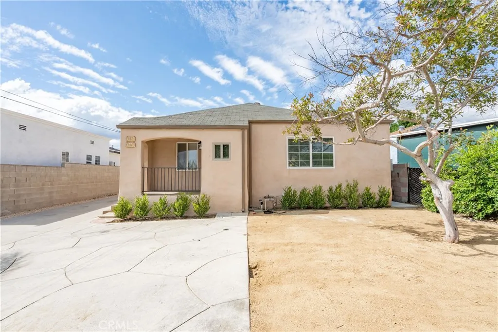 13463 Brownell St, San Fernando, CA 91340