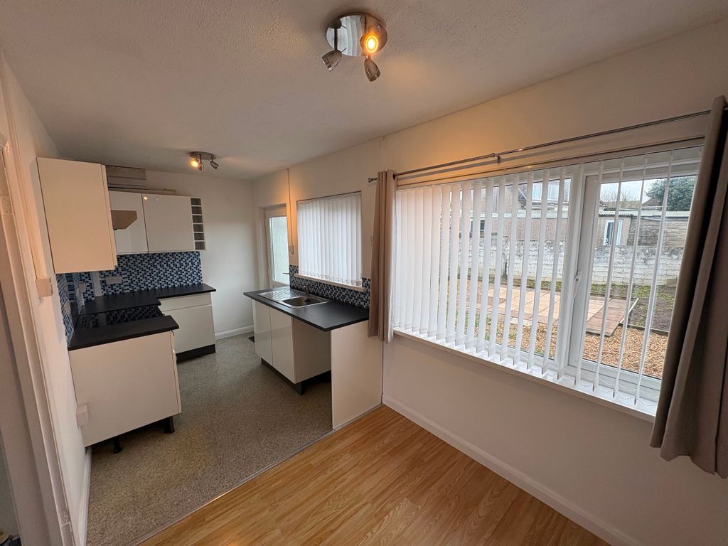 Additional image 9 of 3 bed semi-detached house to rentPark Place, Sarn, Bridgend CF32
