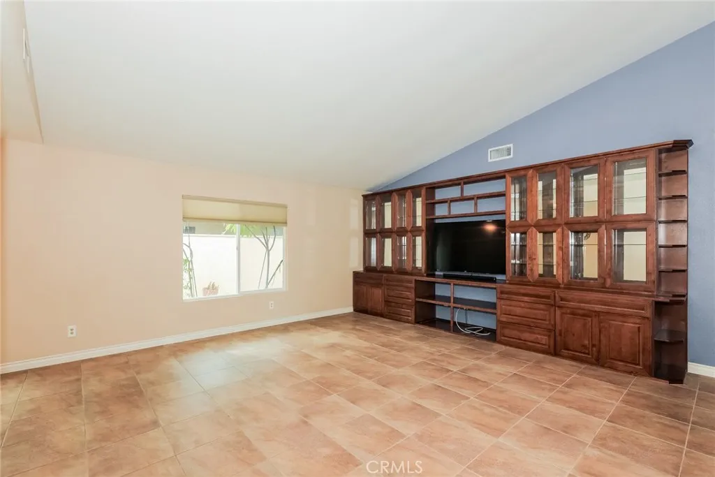 Additional image 5 of 2150 S Buena Vista Ave, Corona, CA 92882