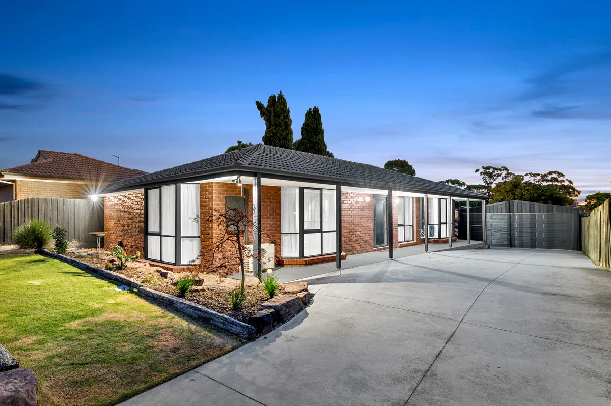 22 Waverley Park Drive, Cranbourne North VIC 3977