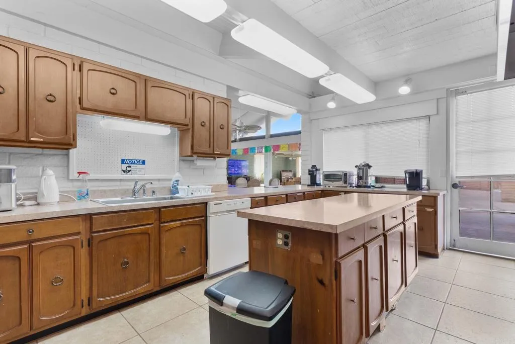 Additional image 38 of 444 El Camino Real Unit 2, Encinitas, CA 92024