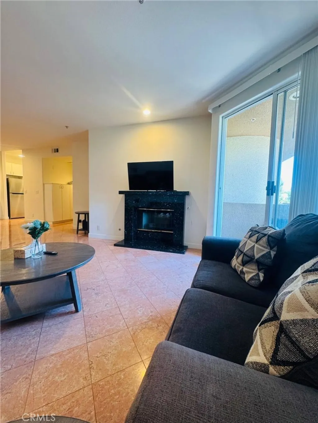 Additional image 3 of 333 Westminster Avenue Unit 304, Los Angeles, CA 90020