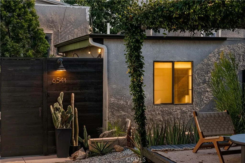Additional image 86 of 654 S Soto st, Los Angeles, CA 90023