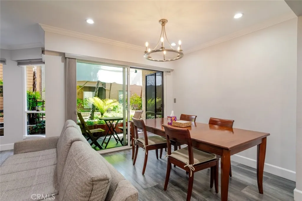 Additional image 10 of 236 N Louise Street Unit 104, Glendale, CA 91206