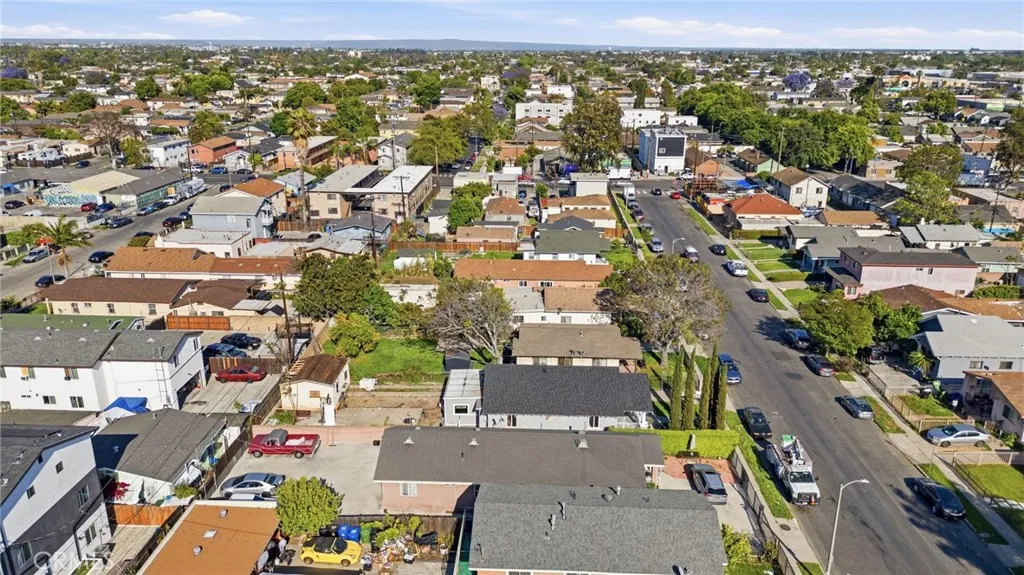Additional image 31 of 137 W 84th Place, Los Angeles, CA 90003
