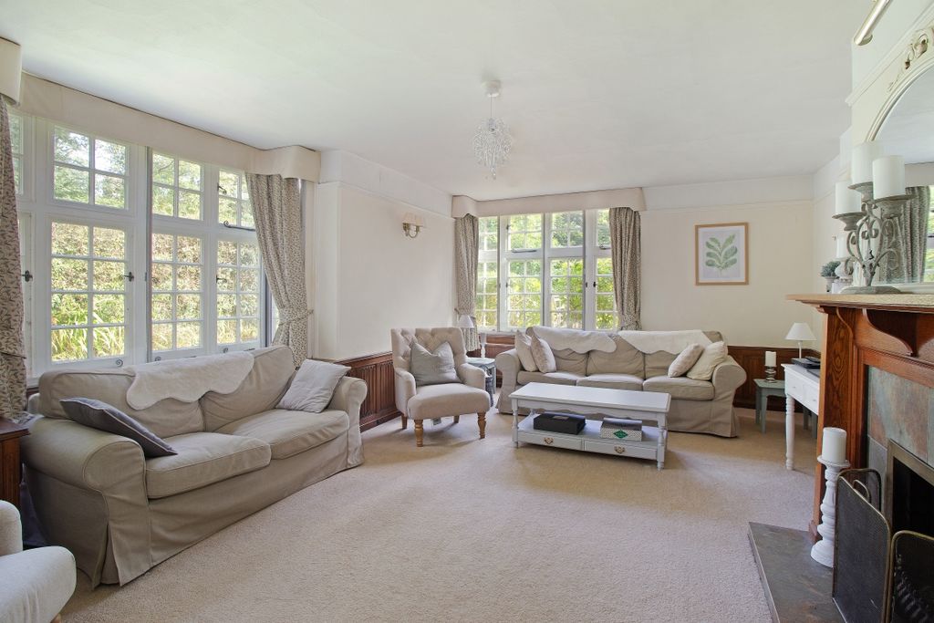 Additional image 3 of 5 bed detached house to rentRusper Road, Newdigate, Dorking RH5